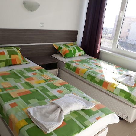 Anna Marina Apartments Sveti Vlas Extérieur photo