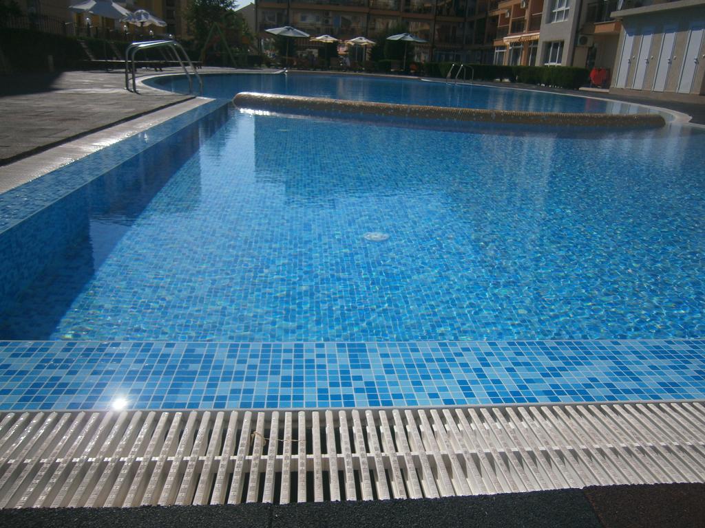 Anna Marina Apartments Sveti Vlas Extérieur photo