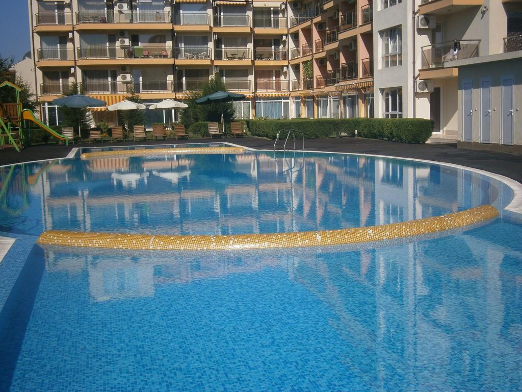 Anna Marina Apartments Sveti Vlas Extérieur photo