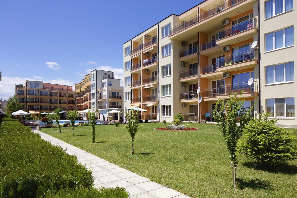 Anna Marina Apartments Sveti Vlas Extérieur photo