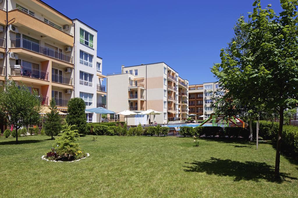 Anna Marina Apartments Sveti Vlas Extérieur photo